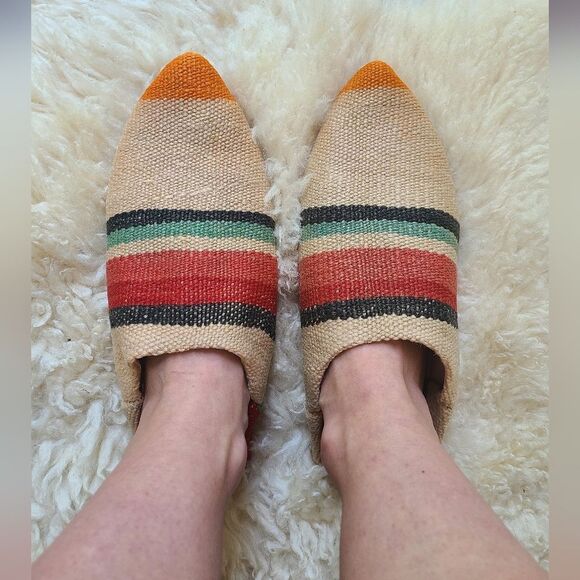 NWT Upcycled Moroccan Rug Slippers Size L [Womens 8.5-9.5] - Picture 5 of 9
